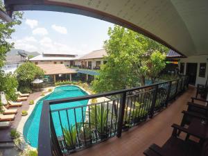 medio de pai hotel