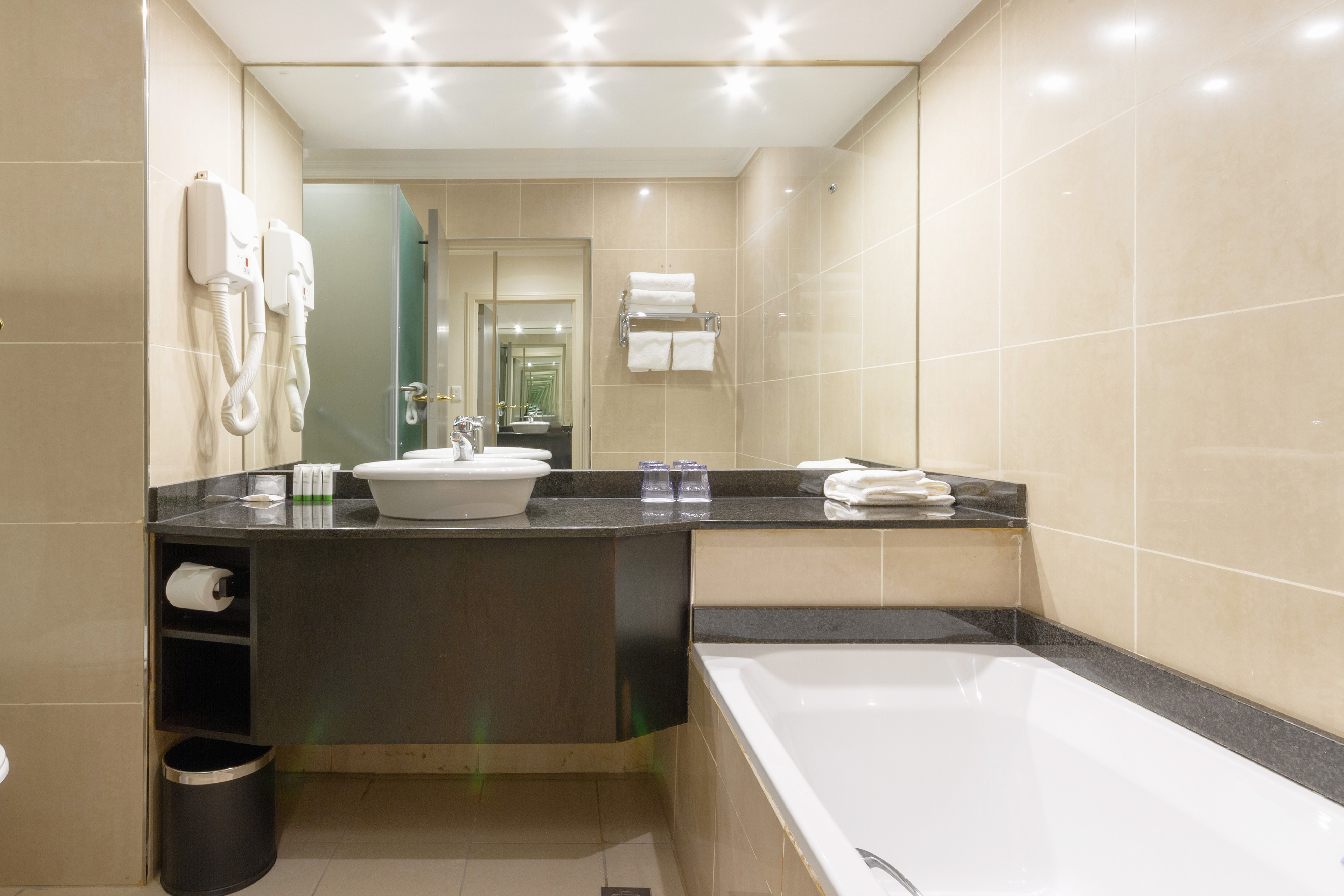 holiday inn johannesburg sunnyside park by ihg