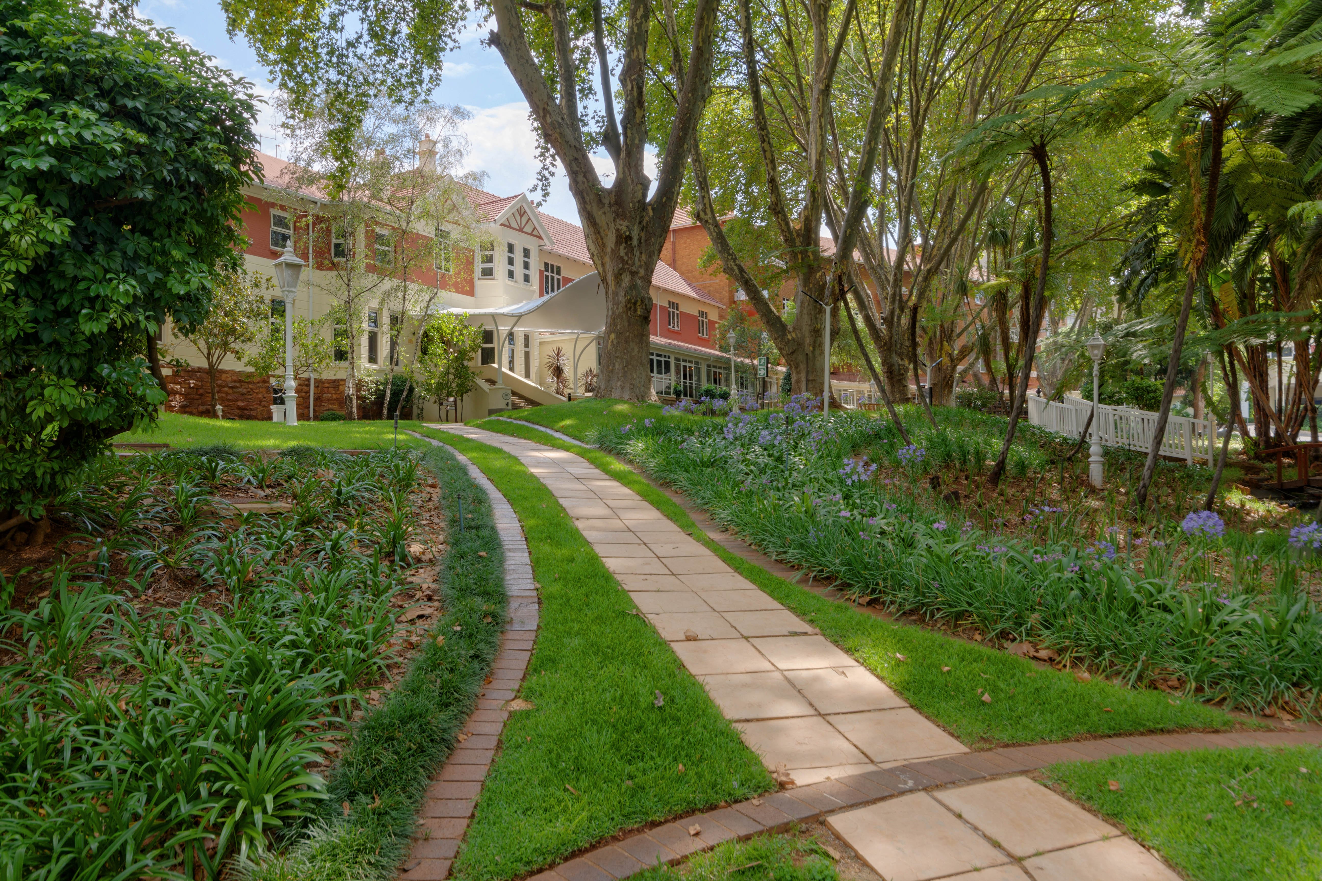 holiday inn johannesburg sunnyside park by ihg