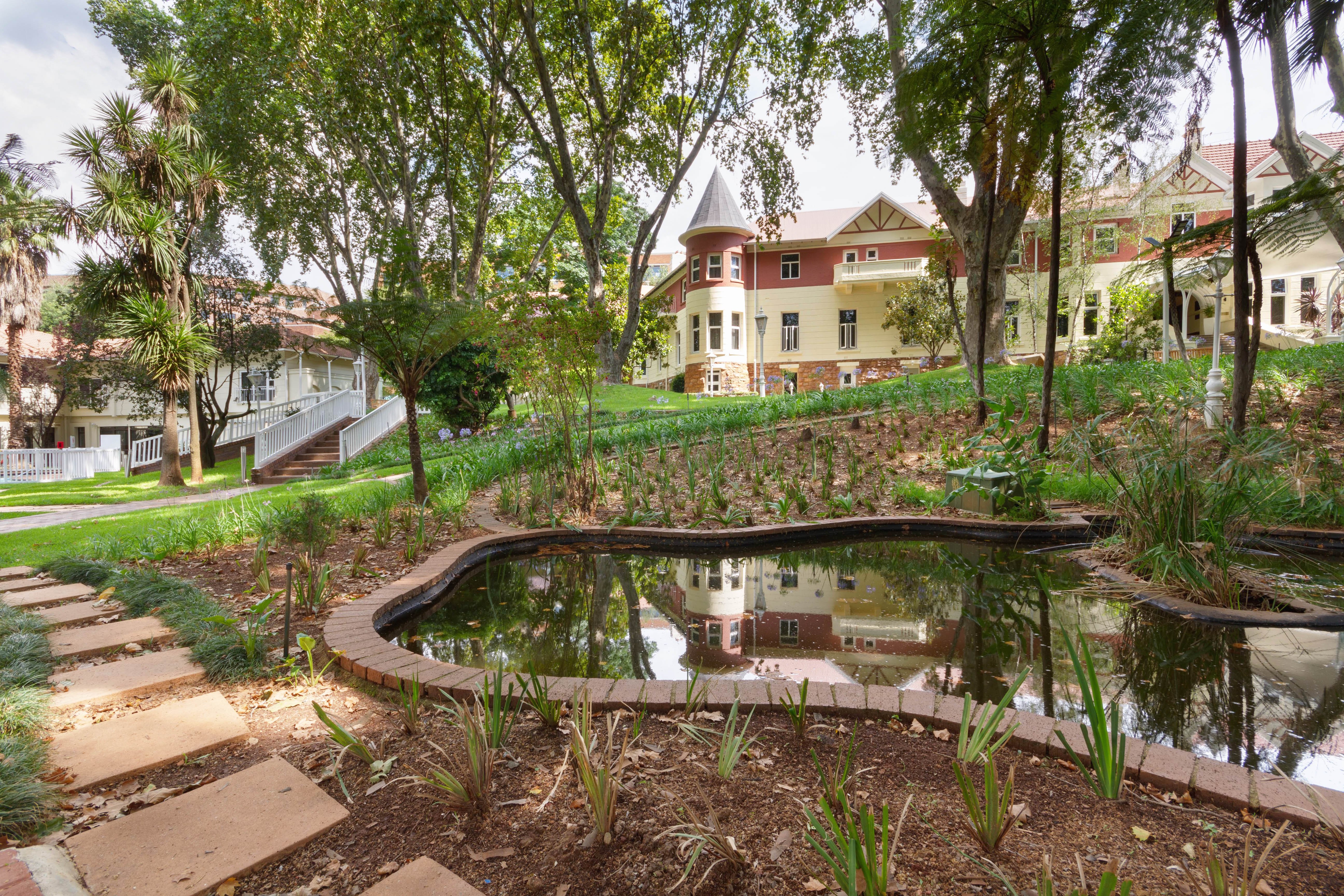 holiday inn johannesburg sunnyside park by ihg