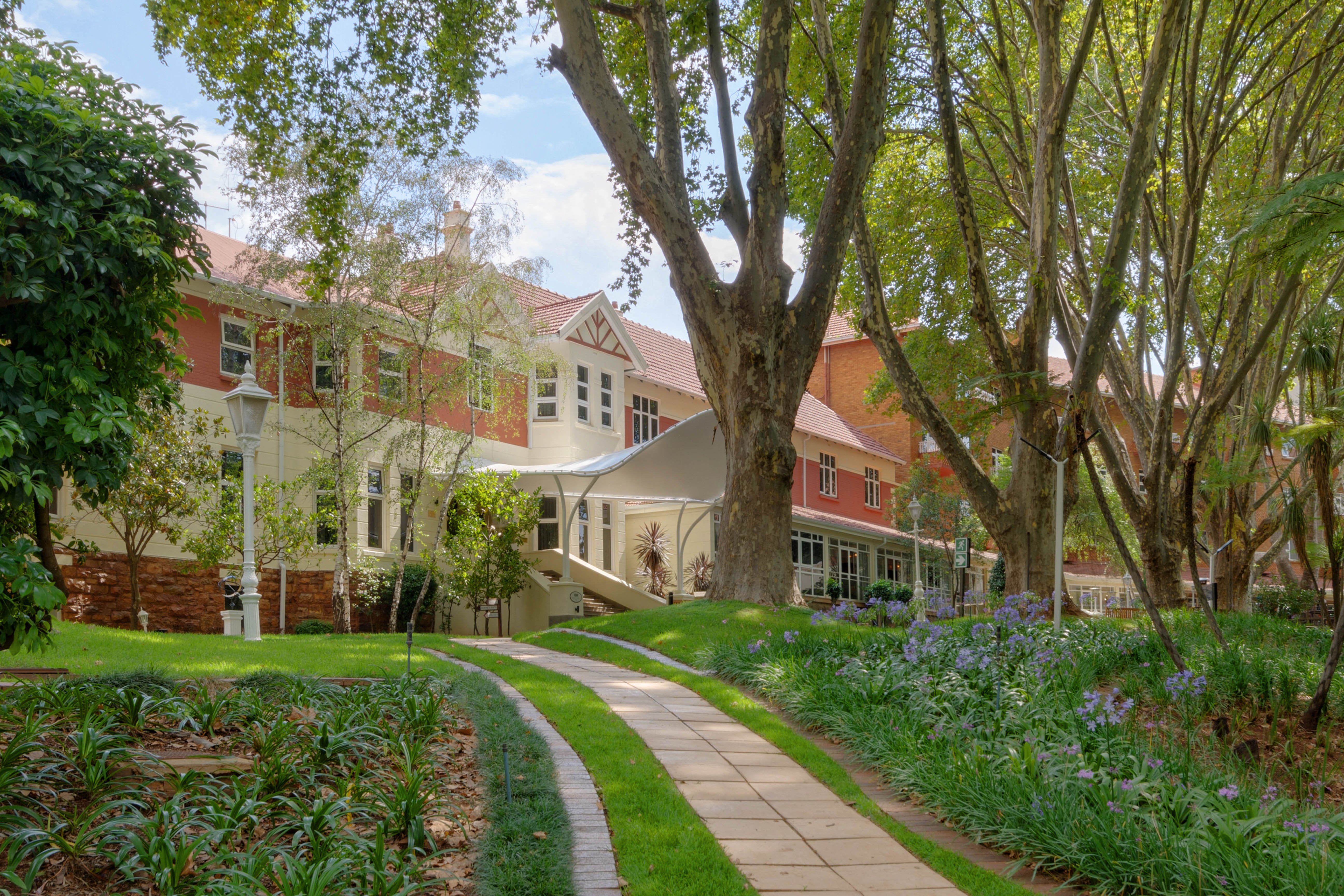 holiday inn johannesburg sunnyside park by ihg