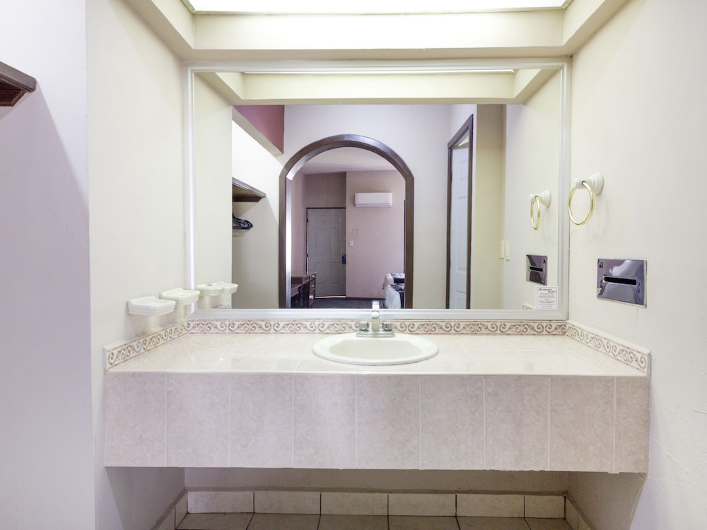 hotel la fuente saltillo