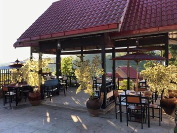 nature land hotel ii