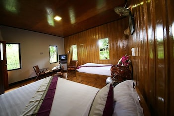 nature land hotel ii