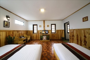 nature land hotel ii