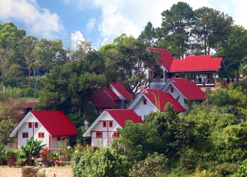 nature land hotel ii