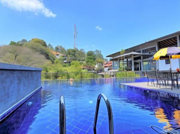 oak ray ella gap hotel