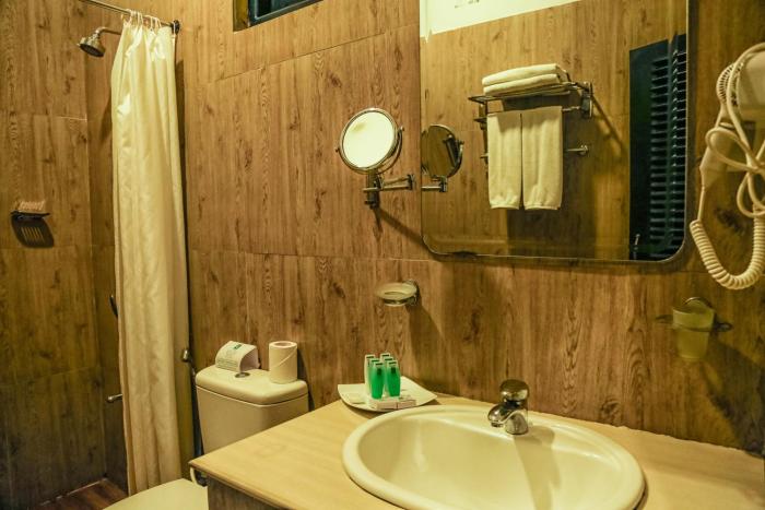 oak ray ella gap hotel