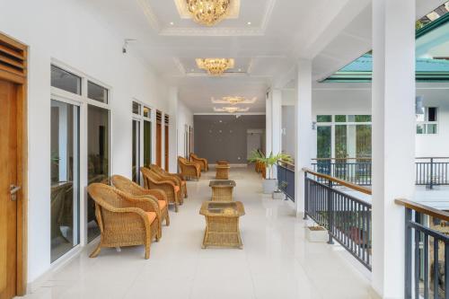 hotel travellers nest