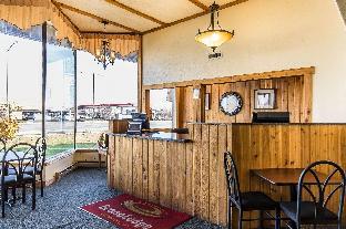econo lodge inn and suites