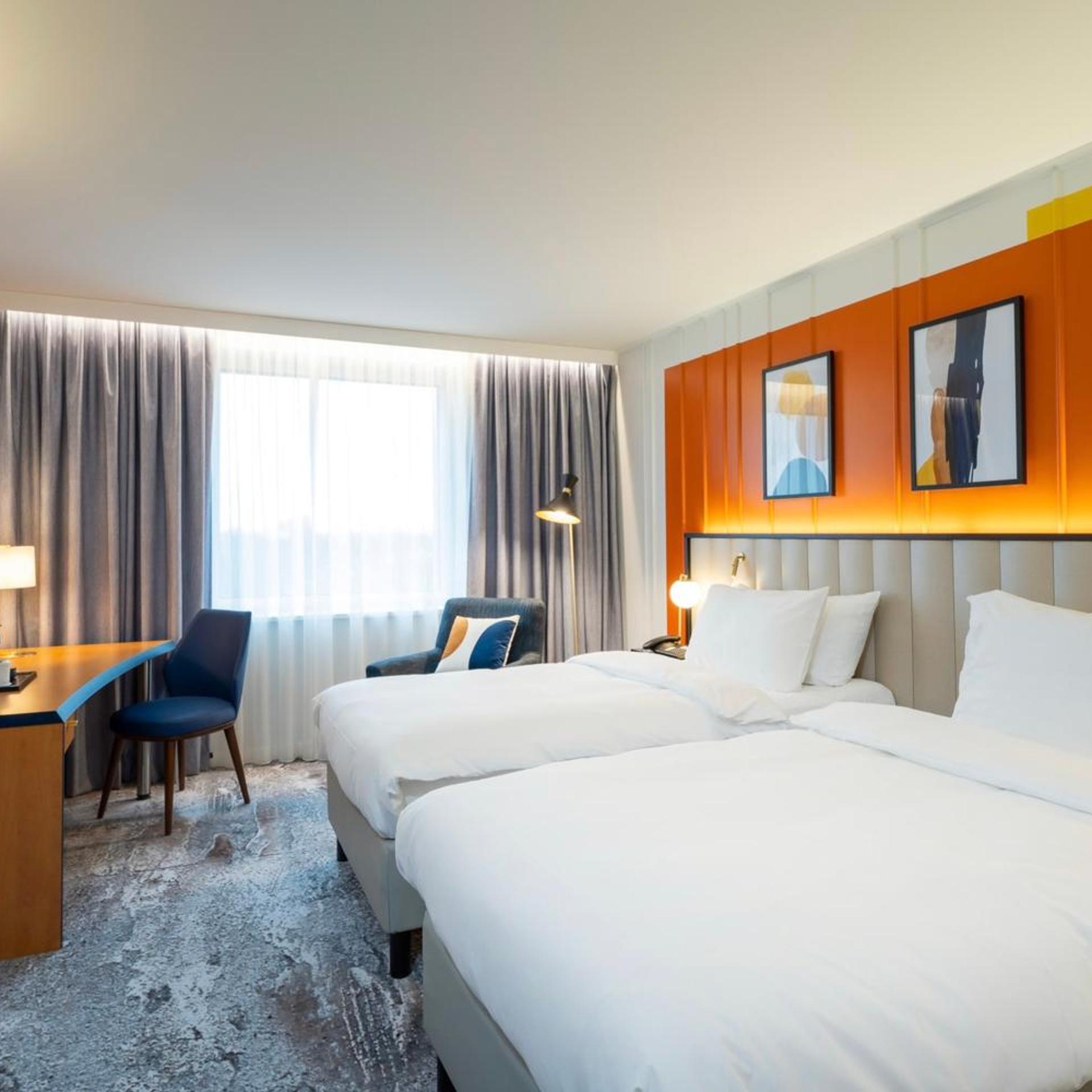 voco dusseldorf seestern by ihg