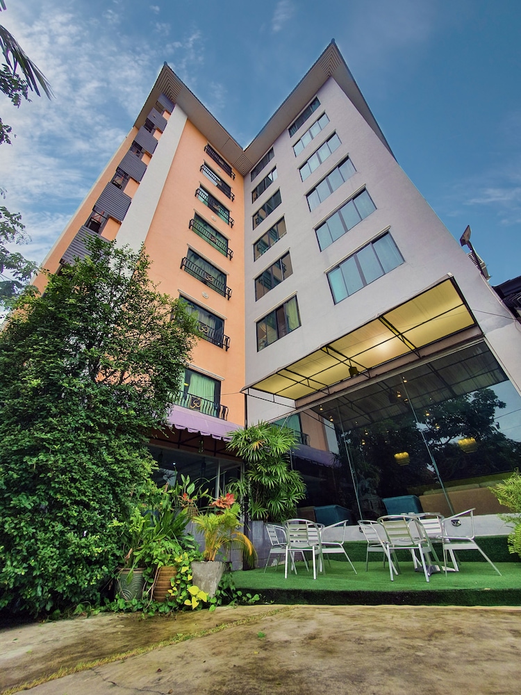 the wing design hotel