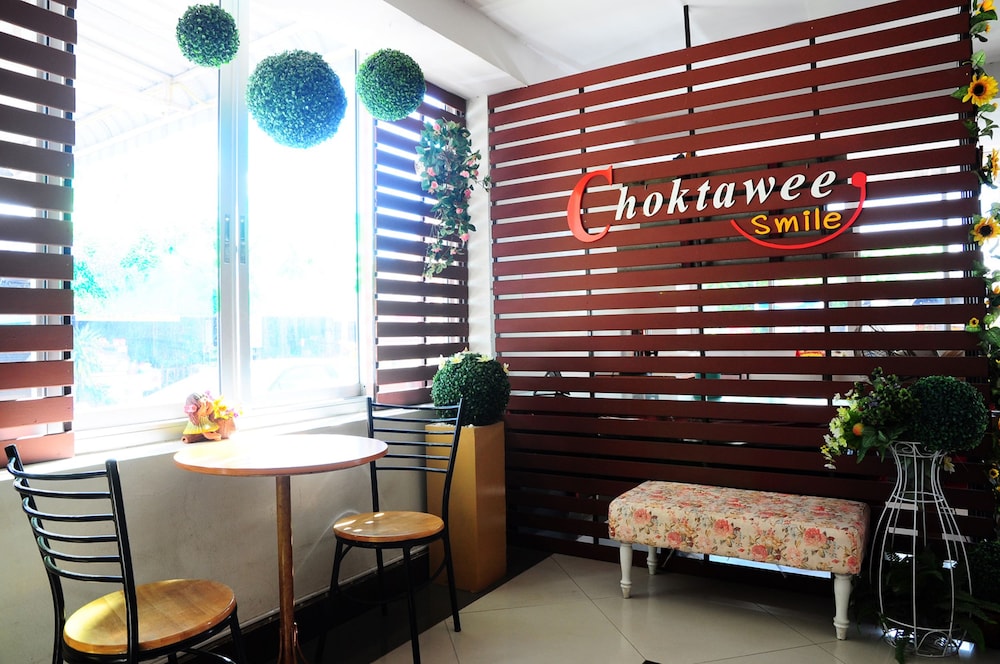 choktawee smile