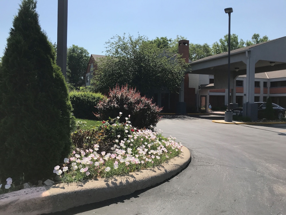 surestay by best western kansas city country inn north