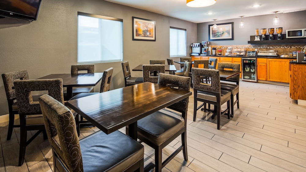 surestay by best western kansas city country inn north