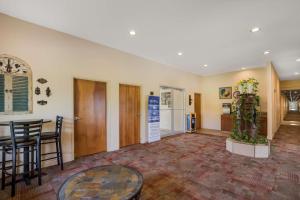 surestay hotel by best western whittington rend lake