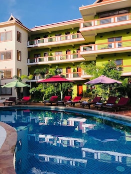 the moon kampot boutique