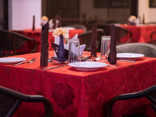 hotel central park and conference centre