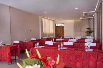 hotel central park and conference centre