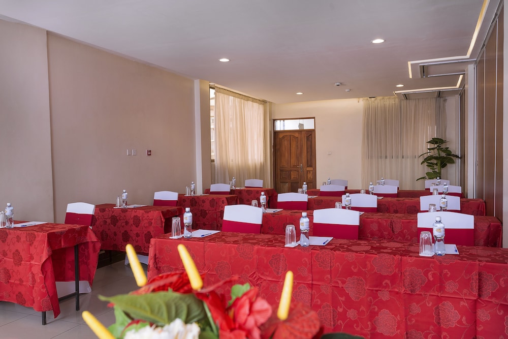 hotel central park and conference centre