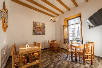 hotel meson de isabel