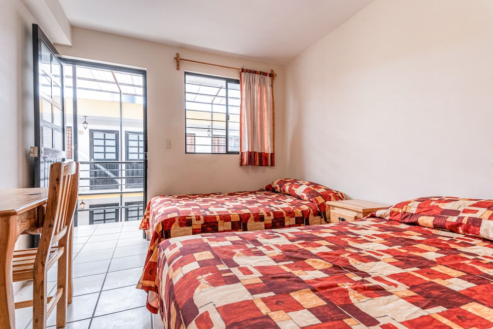 hotel meson de isabel