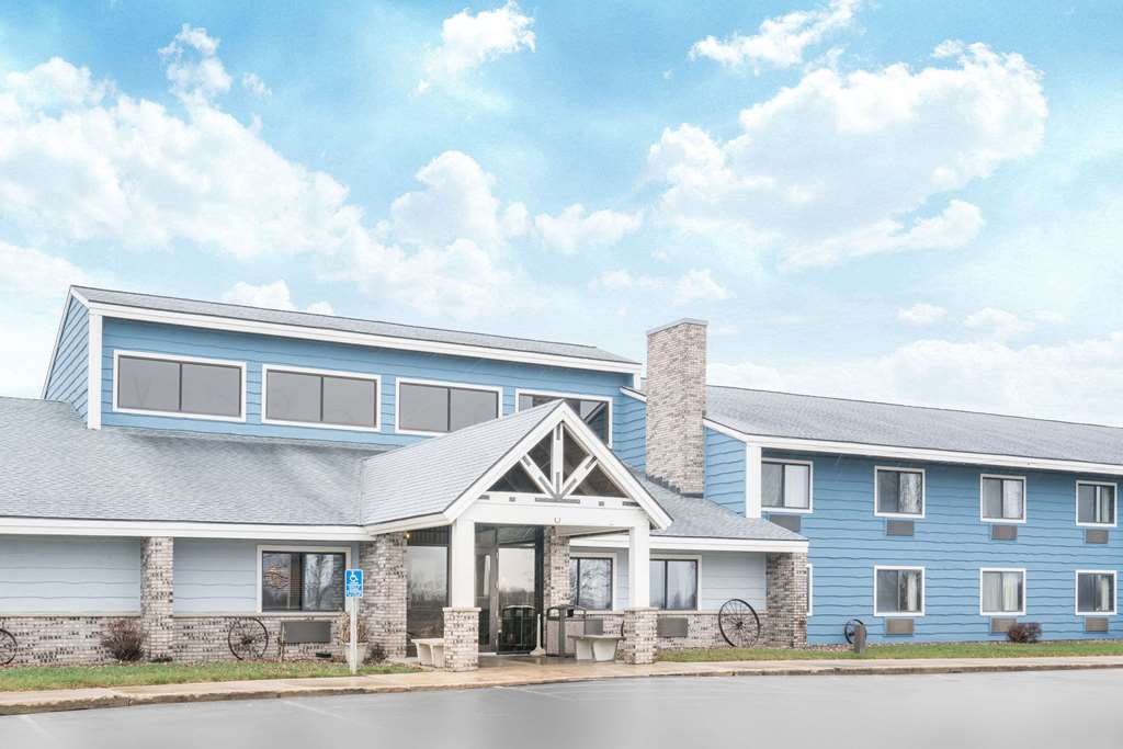 Baymont By Wyndham Kasson Rochester Area