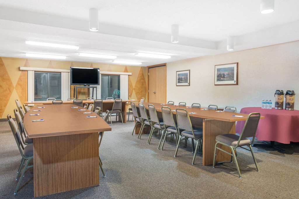 baymont by wyndham kasson rochester area