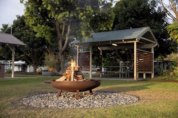 reflections tuncurry holiday park
