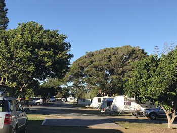 reflections tuncurry holiday park