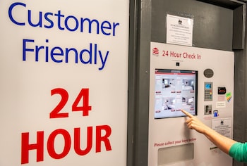 blue mountains highway motel