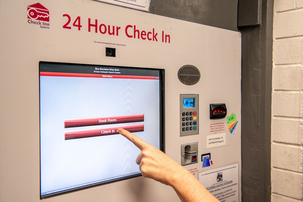 blue mountains highway motel