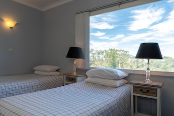 blue mountains highway motel