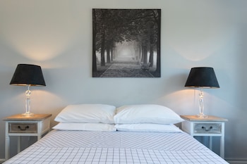 blue mountains highway motel