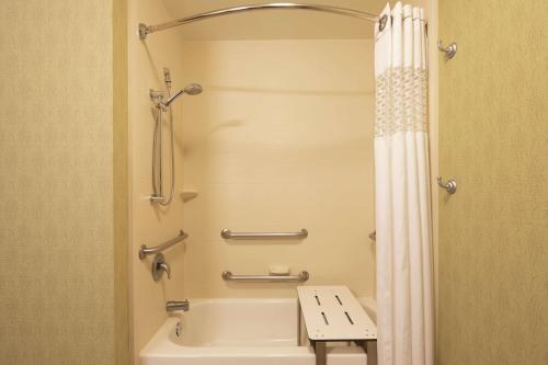 spark by hilton atlanta kennesaw town center