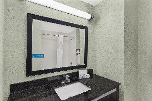 spark by hilton atlanta kennesaw town center