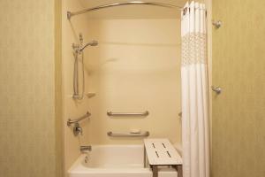 spark by hilton atlanta kennesaw town center