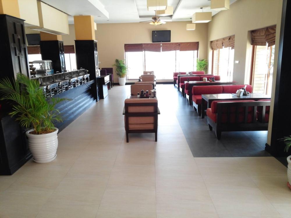 rock royal hotel and resort