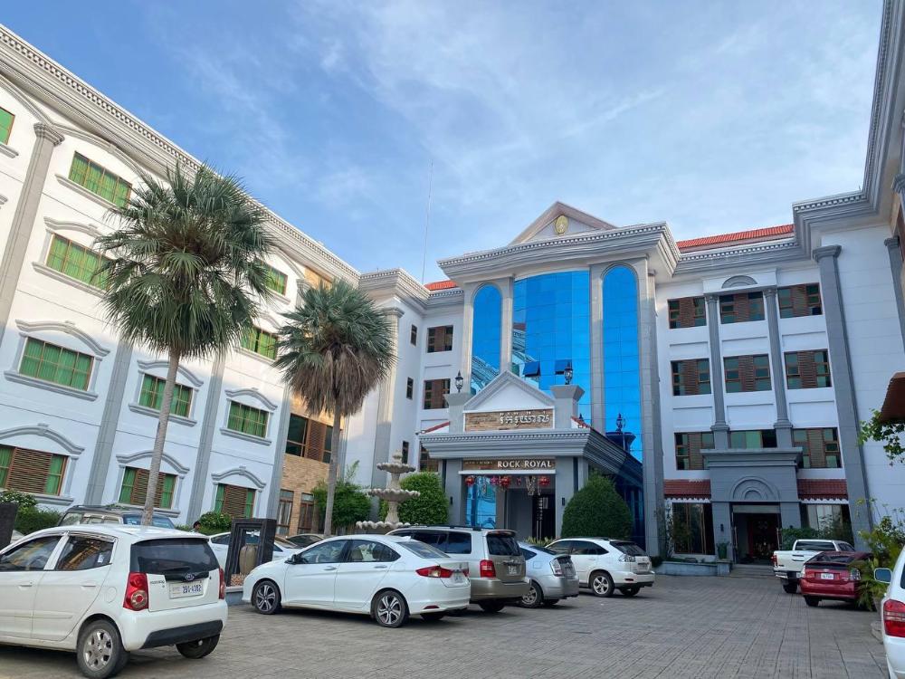 rock royal hotel and resort