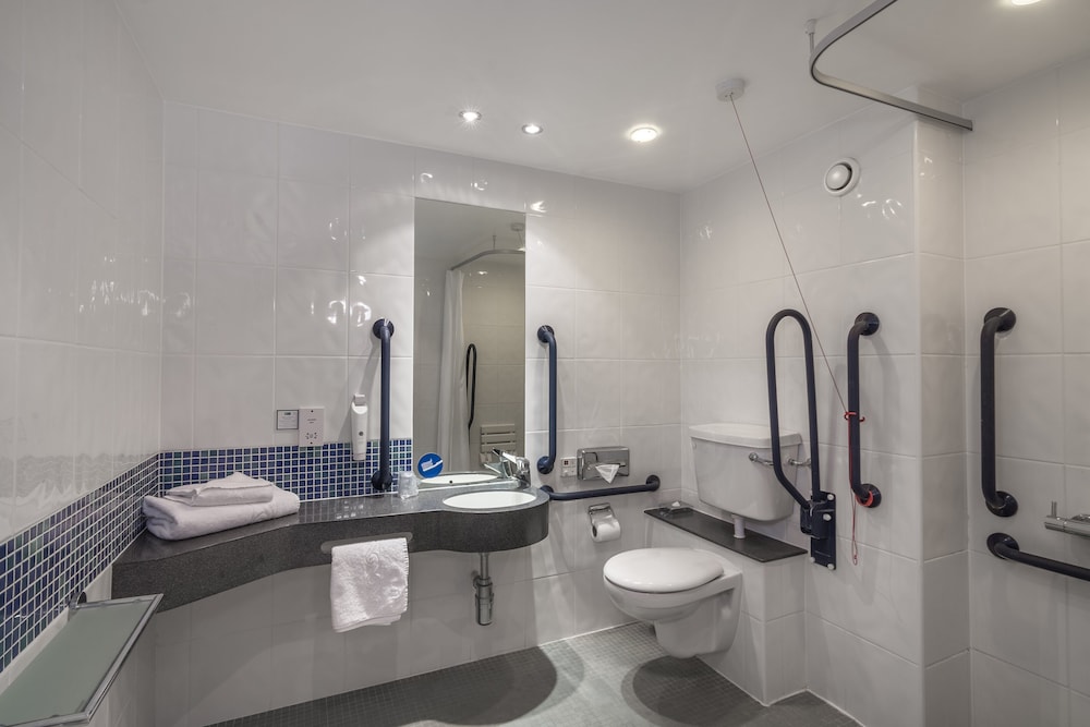 holiday inn express kettering by ihg