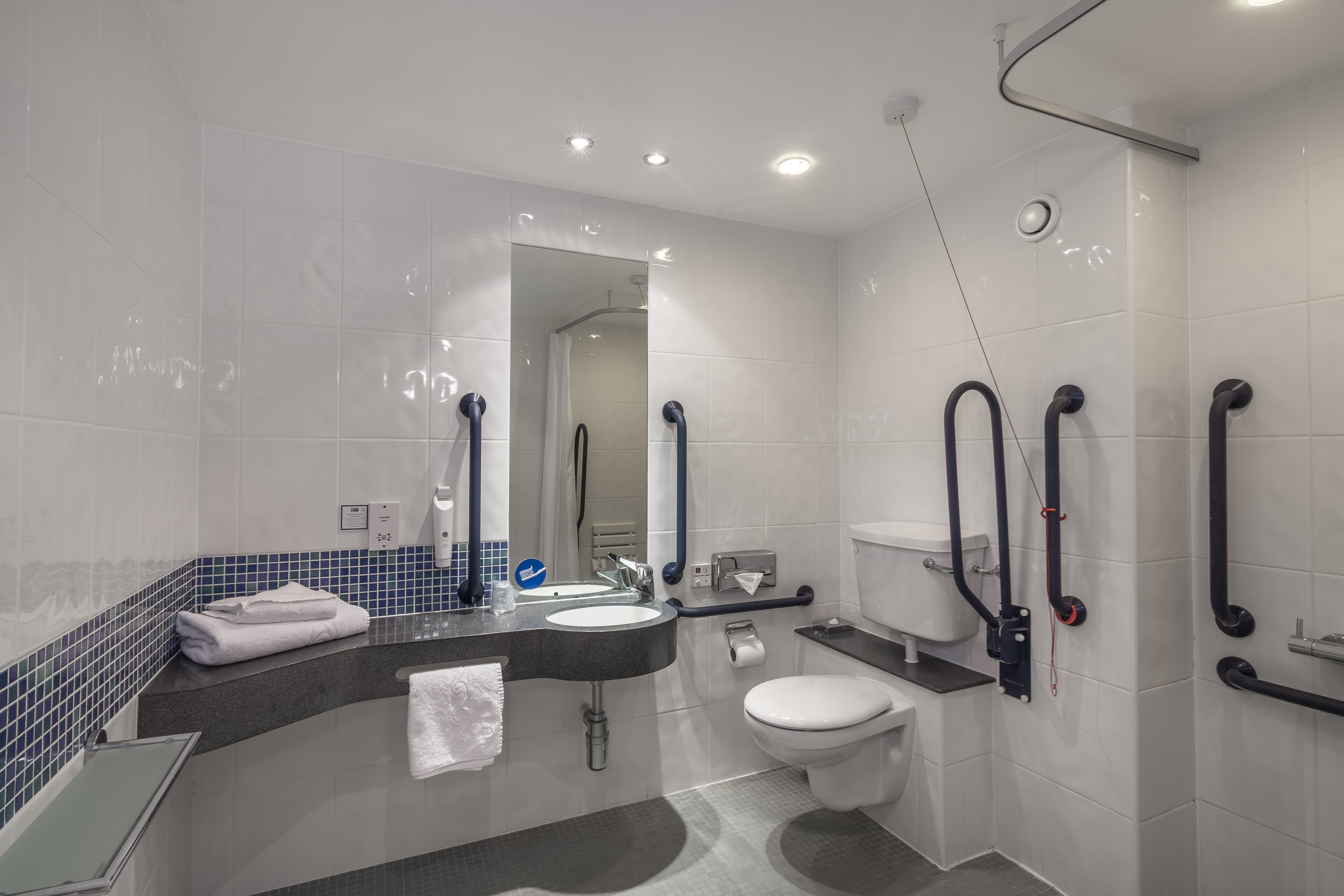 holiday inn express kettering by ihg