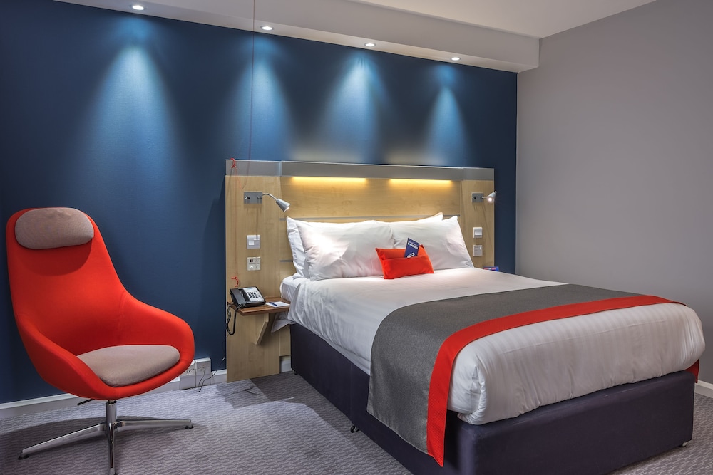 holiday inn express kettering by ihg
