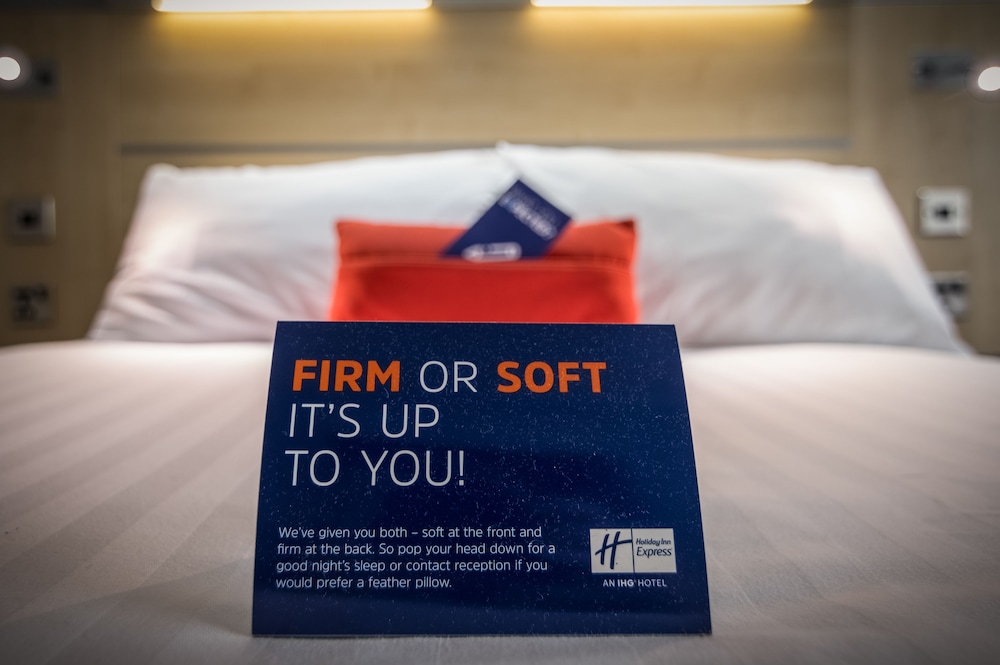 holiday inn express kettering by ihg