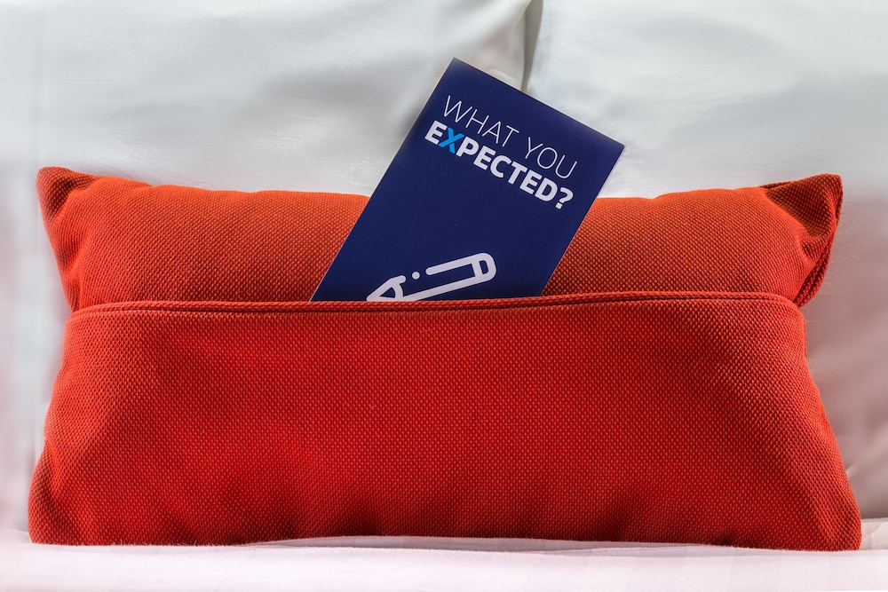 holiday inn express kettering by ihg