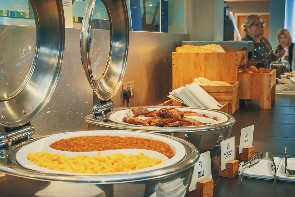 holiday inn express kettering by ihg