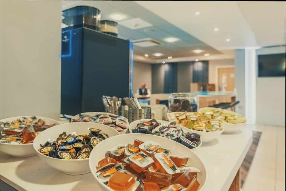 holiday inn express kettering by ihg
