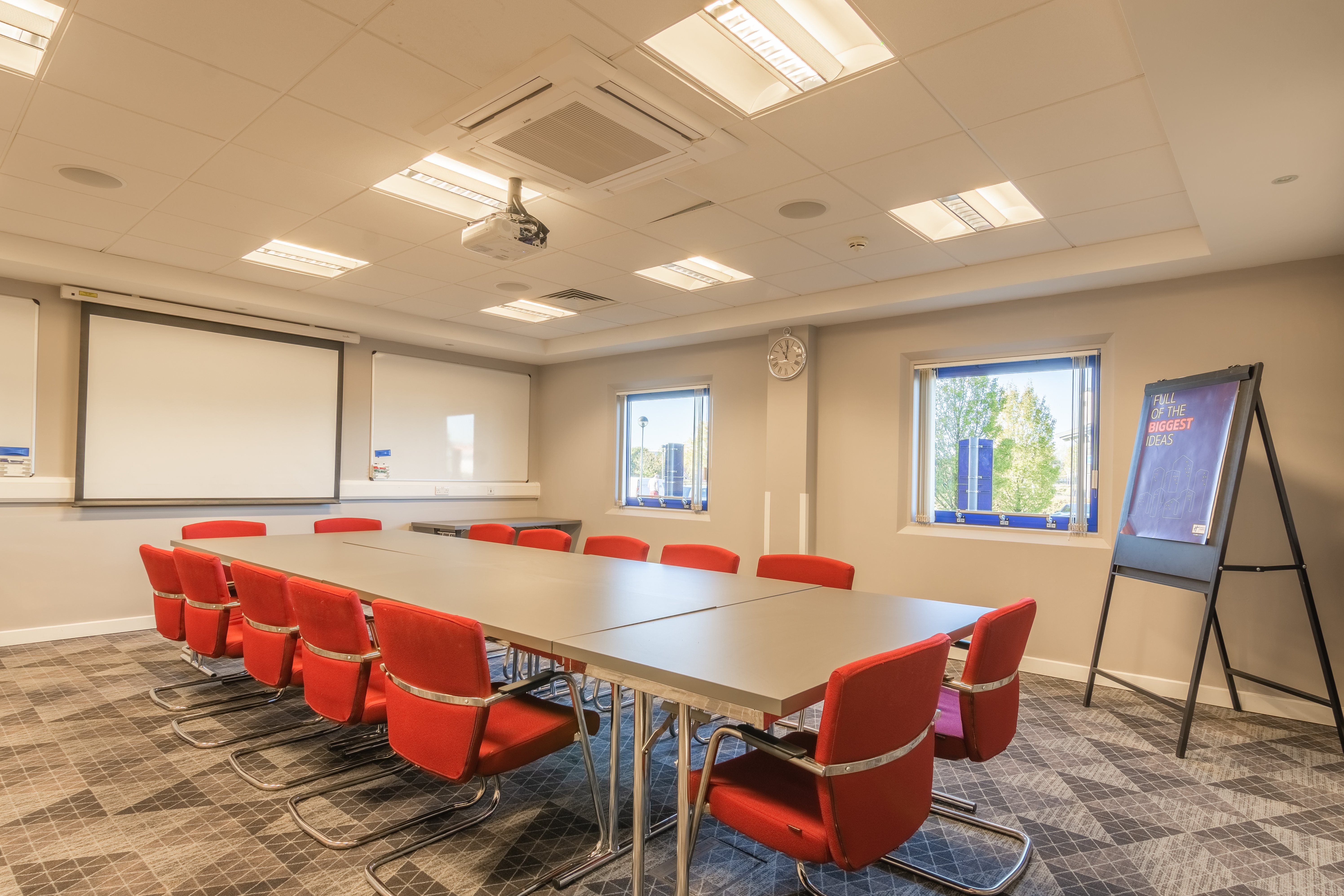 holiday inn express kettering by ihg