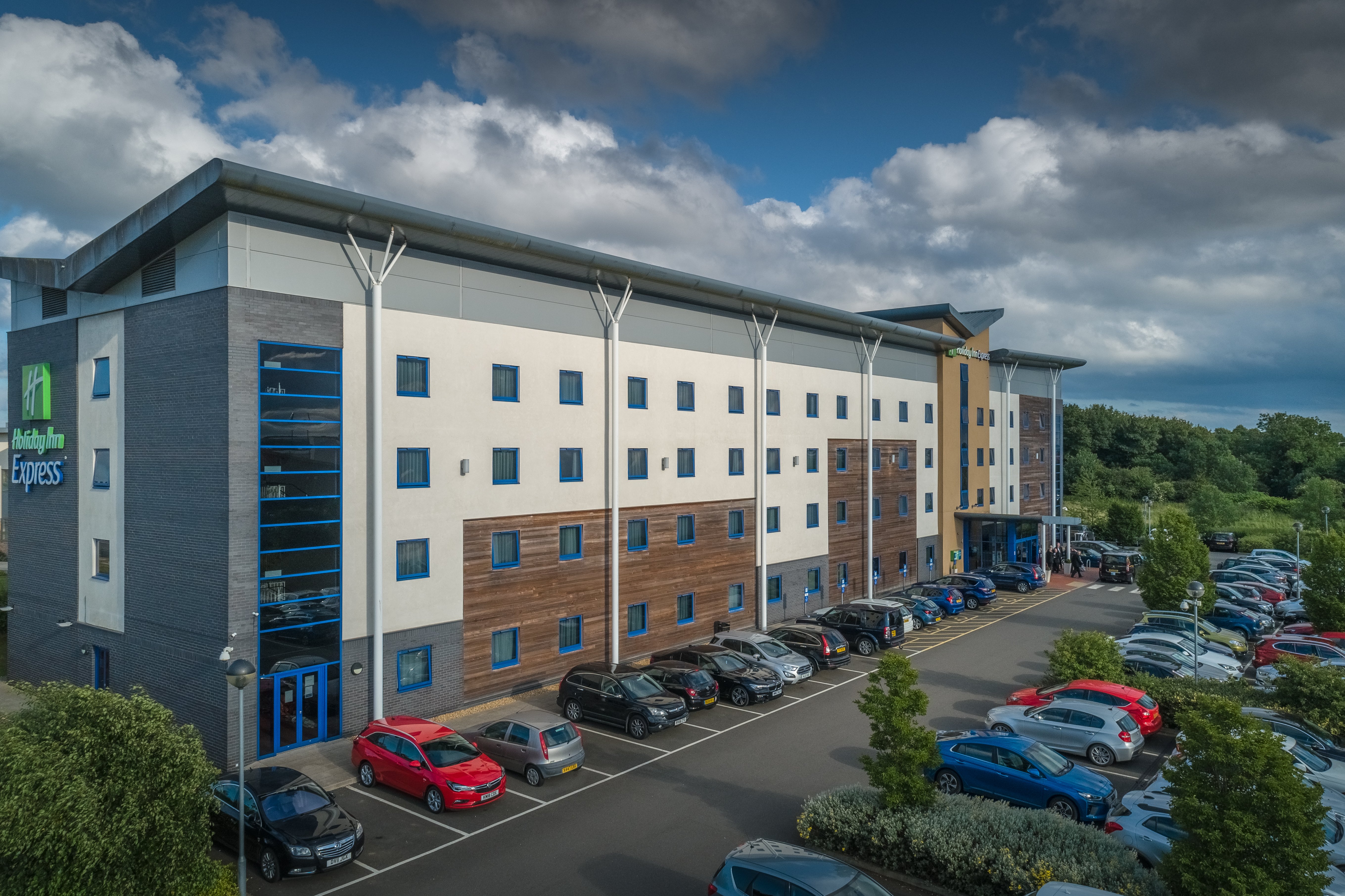 holiday inn express kettering by ihg