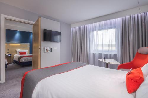 holiday inn express kettering by ihg