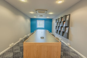 Holiday Inn Express Kettering By Ihg,Northampton>>Kettering,3 star